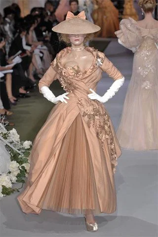 Look 18